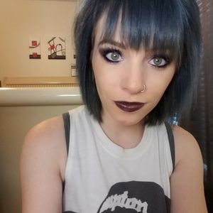 Meet your Posher, Nikki